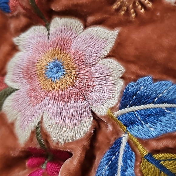 Johnny Was Celestin Velvet Tote - Rare - EUC - Price Firm - Picture 8 of 17